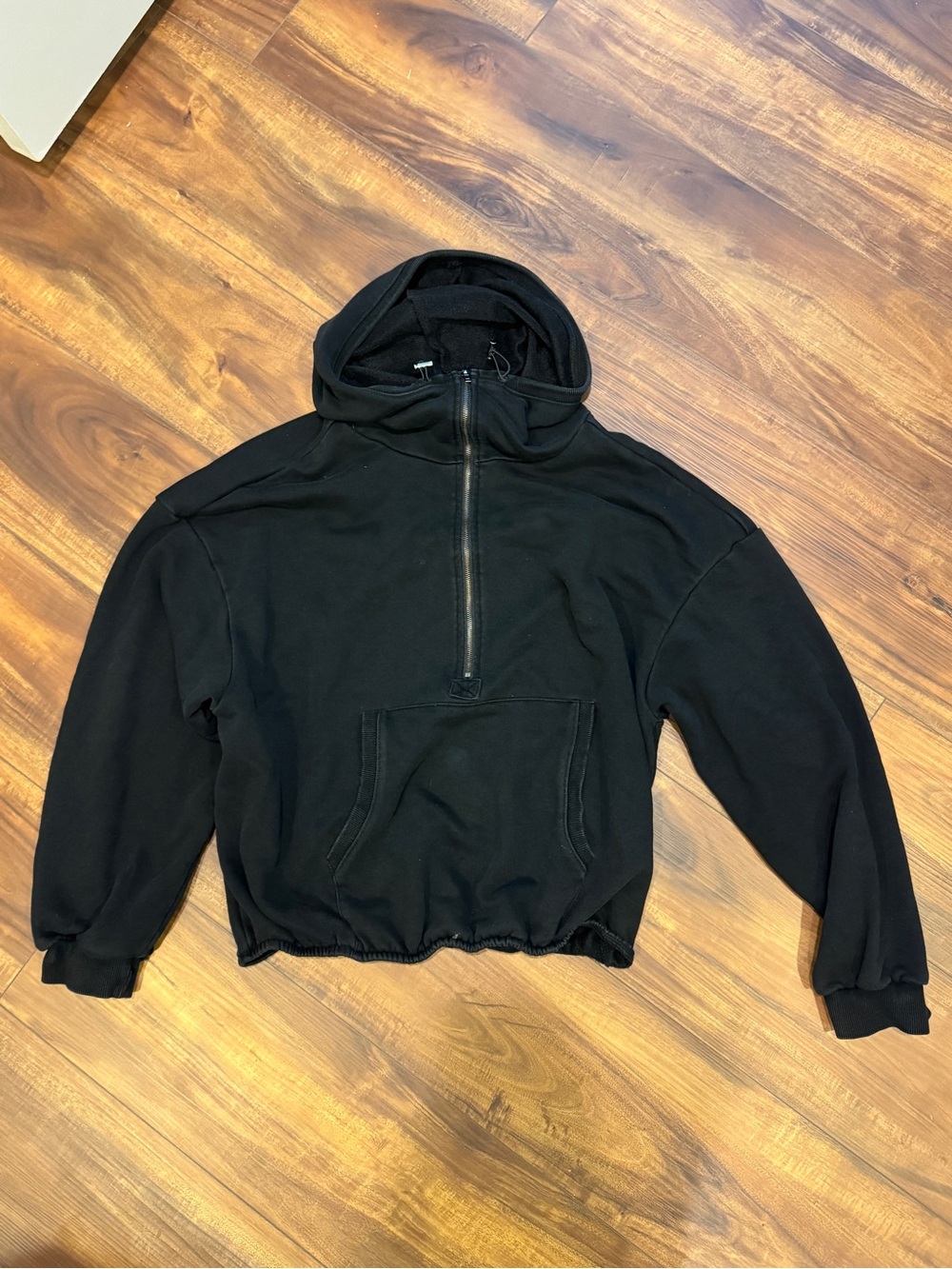 HALARA Black Half-Zip Hooded Sweatshirt